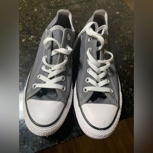 Grey low top Converse sneakers size womans 8. New never worn!